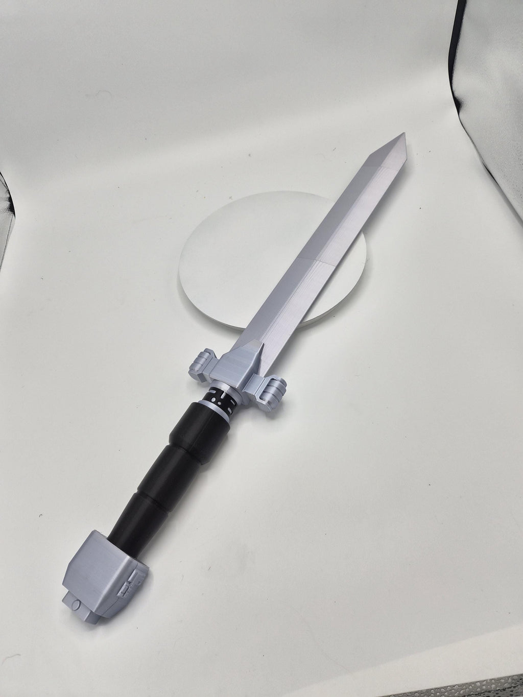 Mandalorian's New Short Sword from "The Mandalorian and Grogu" | - Full Size 2+ Foot Kit!