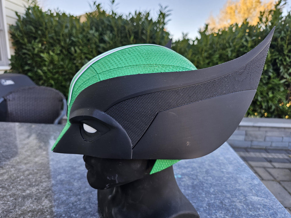 Philadelphia Eagles Themed Wolverine Cowl - 3D Printed Helmet