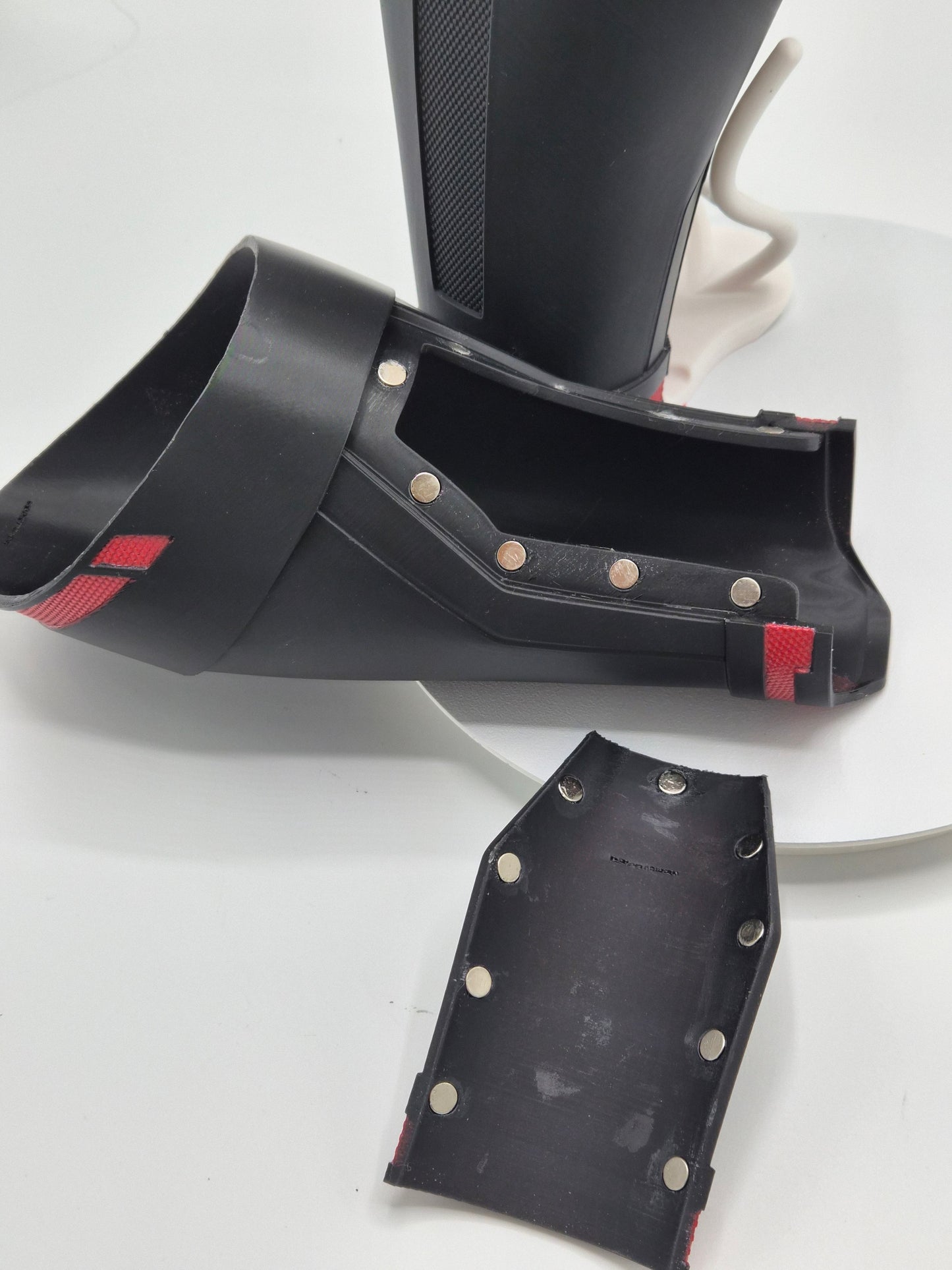 Custom Cosplay Gauntlets with Magnetic Closures