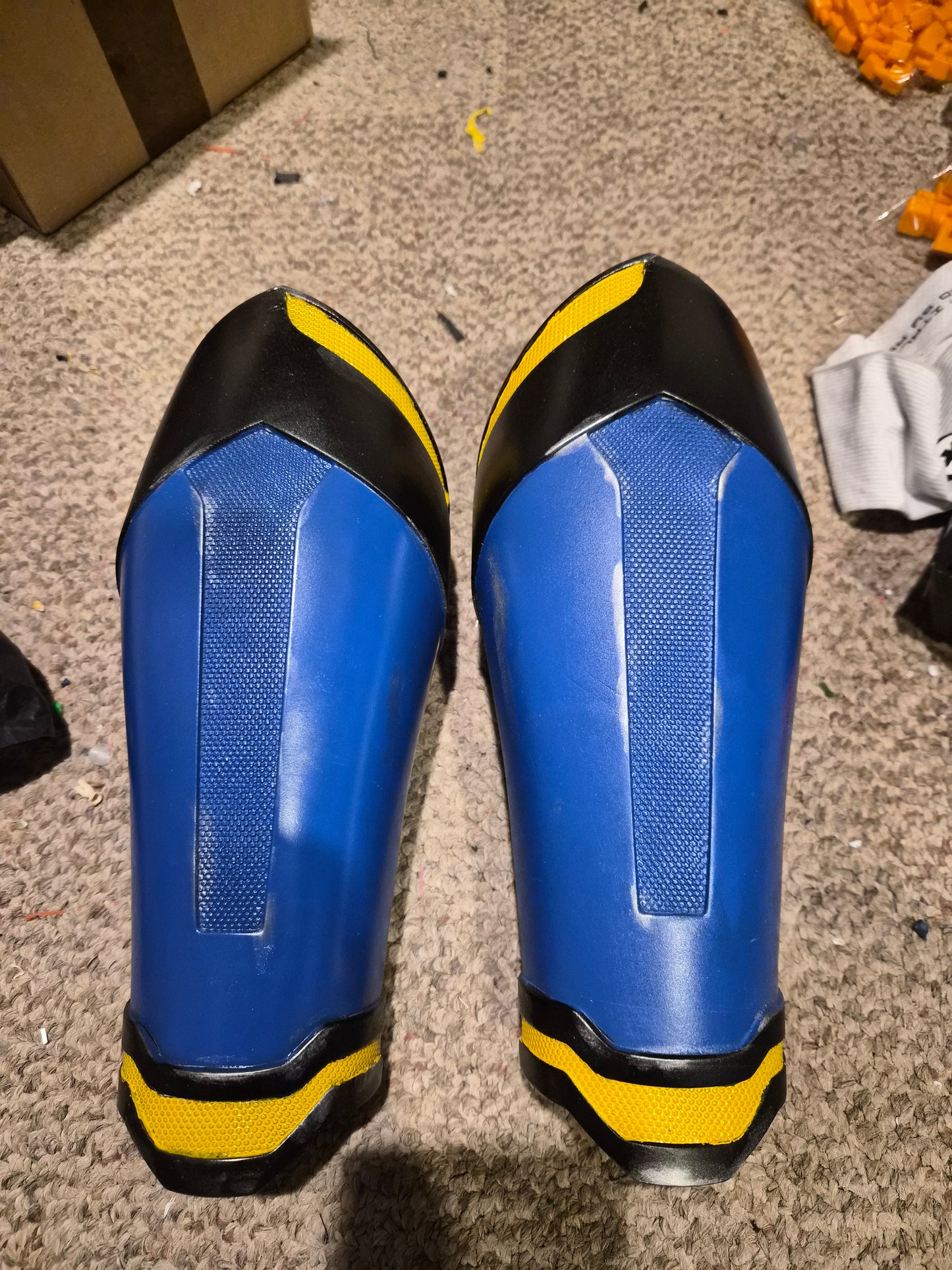 Custom Cosplay Gauntlets with Magnetic Closures