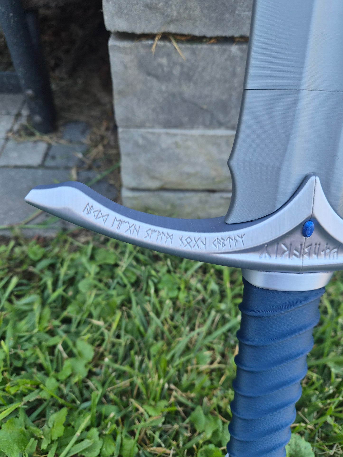 Wizard Sword - Foehammer | Easy to Assemble Full Size Sword!