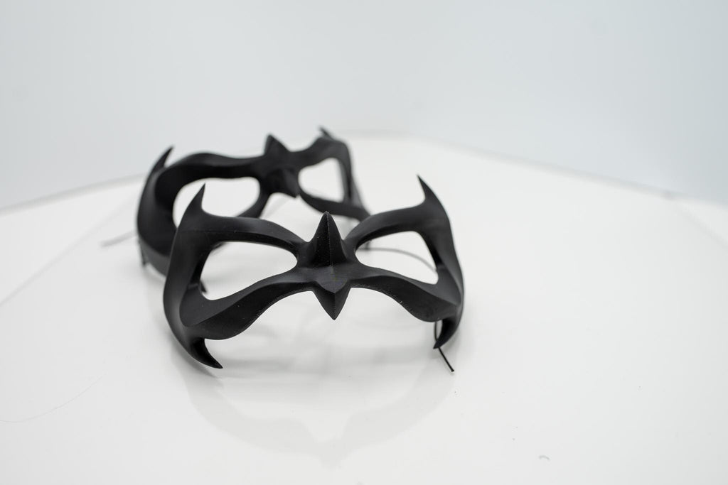 Superhero Sidekick "Big Eye" 3D Printed Masks  – Cosplay Mask for Robyn / Night-Wing