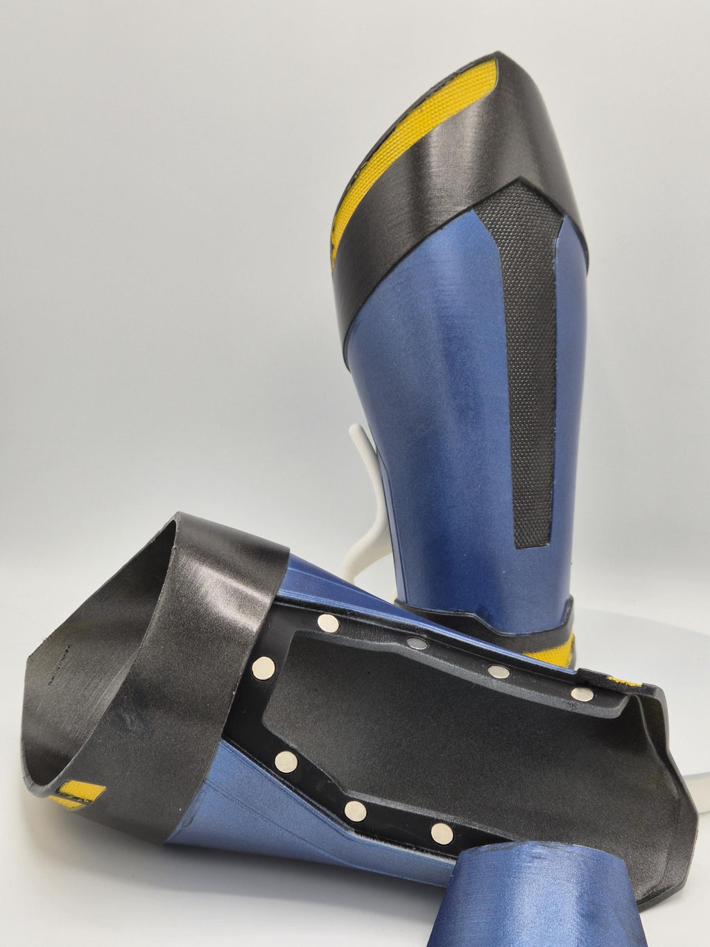 Wolverine Gauntlets - Wolverine & Deadpool (Magnetic Closures) - Custom Sizing!