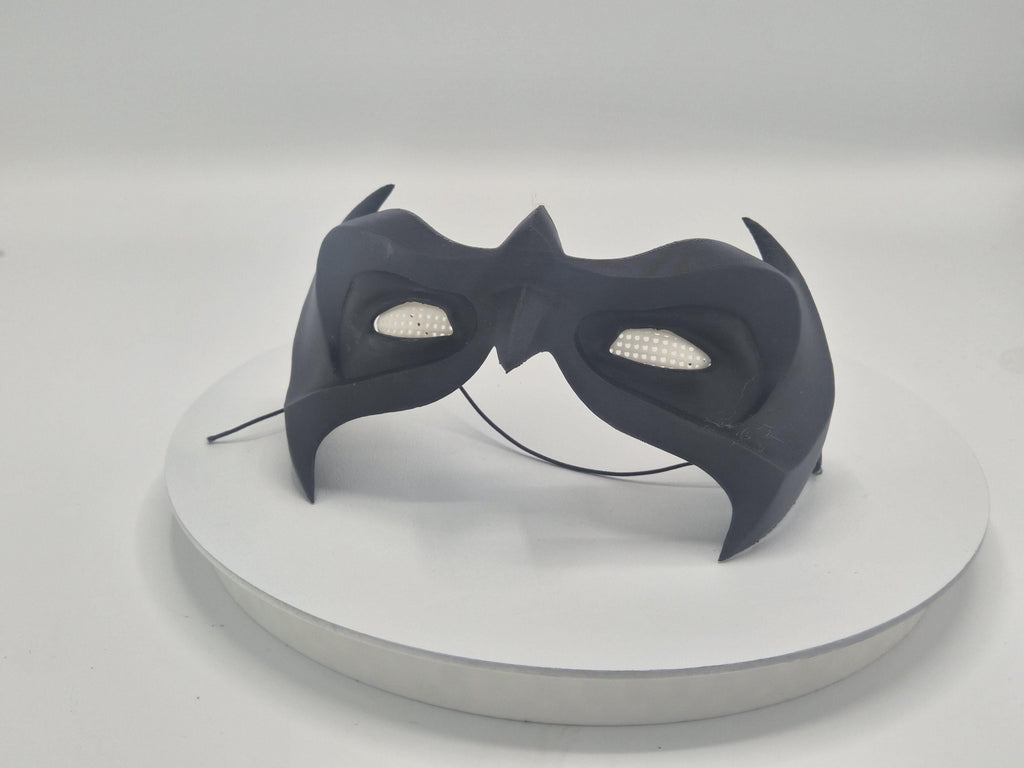 Superhero Sidekick 3D Printed Masks  – Cosplay Mask for Robyn / Night-Wing