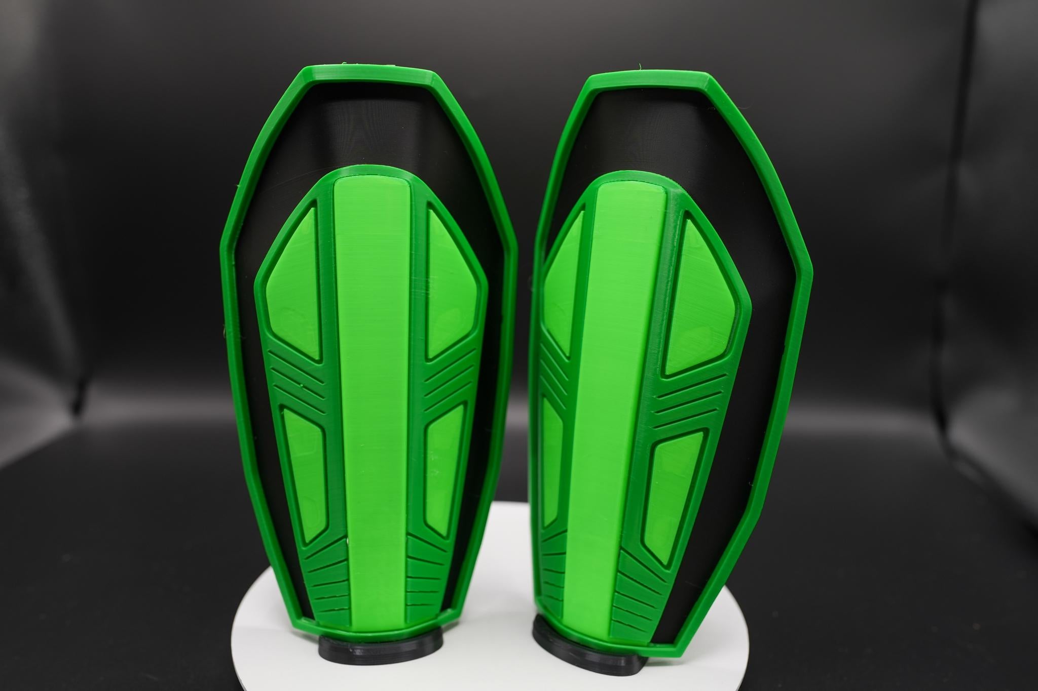 Lantern Corps - Guy Gardner Forearm Gauntlets - Green Orange Red Yellow Lantern / Lanterns
