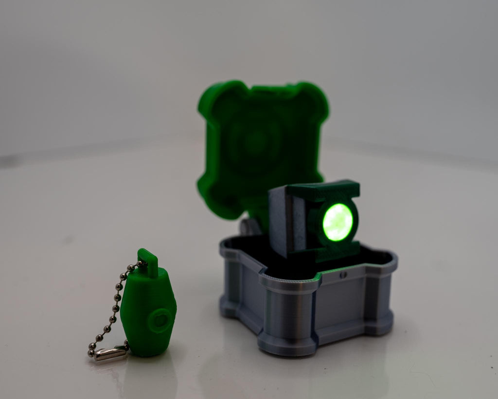 Ultimate Green Lantern Corps Glowing LED Green Ring with Case | Multiple Effects | Cosplay / Display