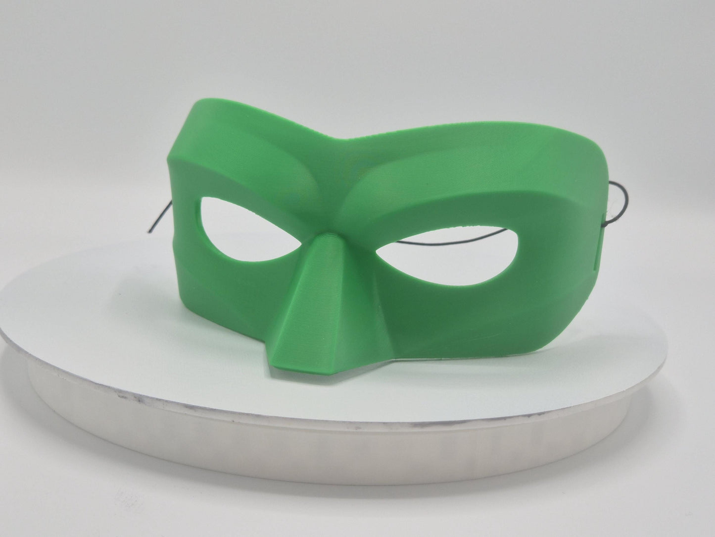 3D Printed Cosplay Mask with Elastic Strap