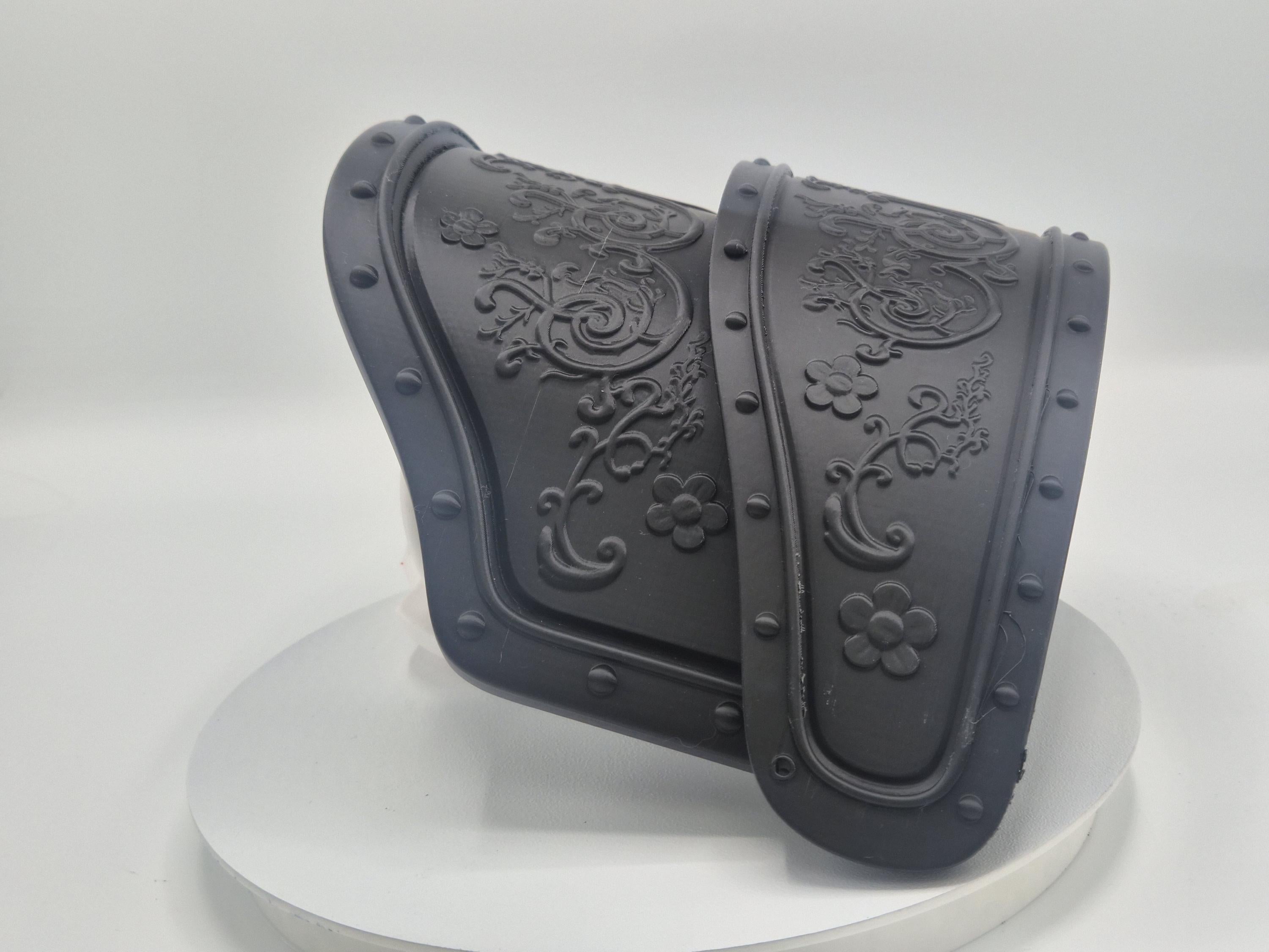 Rumi Golden Shoulder Pauldrons / Shoulder Pads - Multiple Sizes- 3D Printed