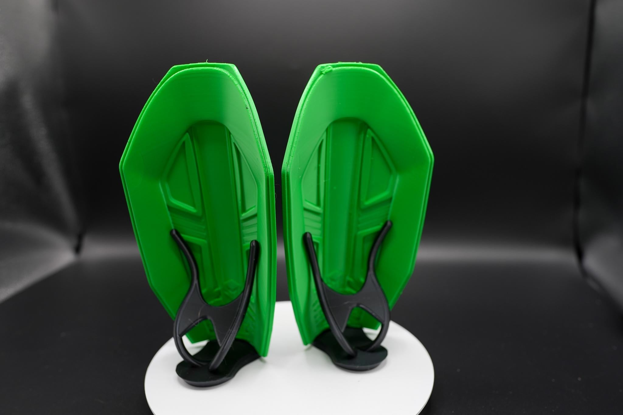 Lantern Corps - Guy Gardner Forearm Gauntlets - Green Orange Red Yellow Lantern / Lanterns