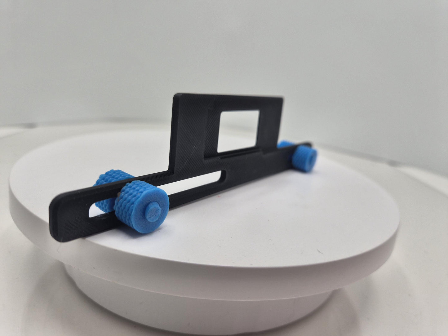 Quick Release Race Number Bracket for Outbound Lighting Detour - Mounting Bracket for Race Numbers Timing Chips - Gravel, Road, MTB Cycling