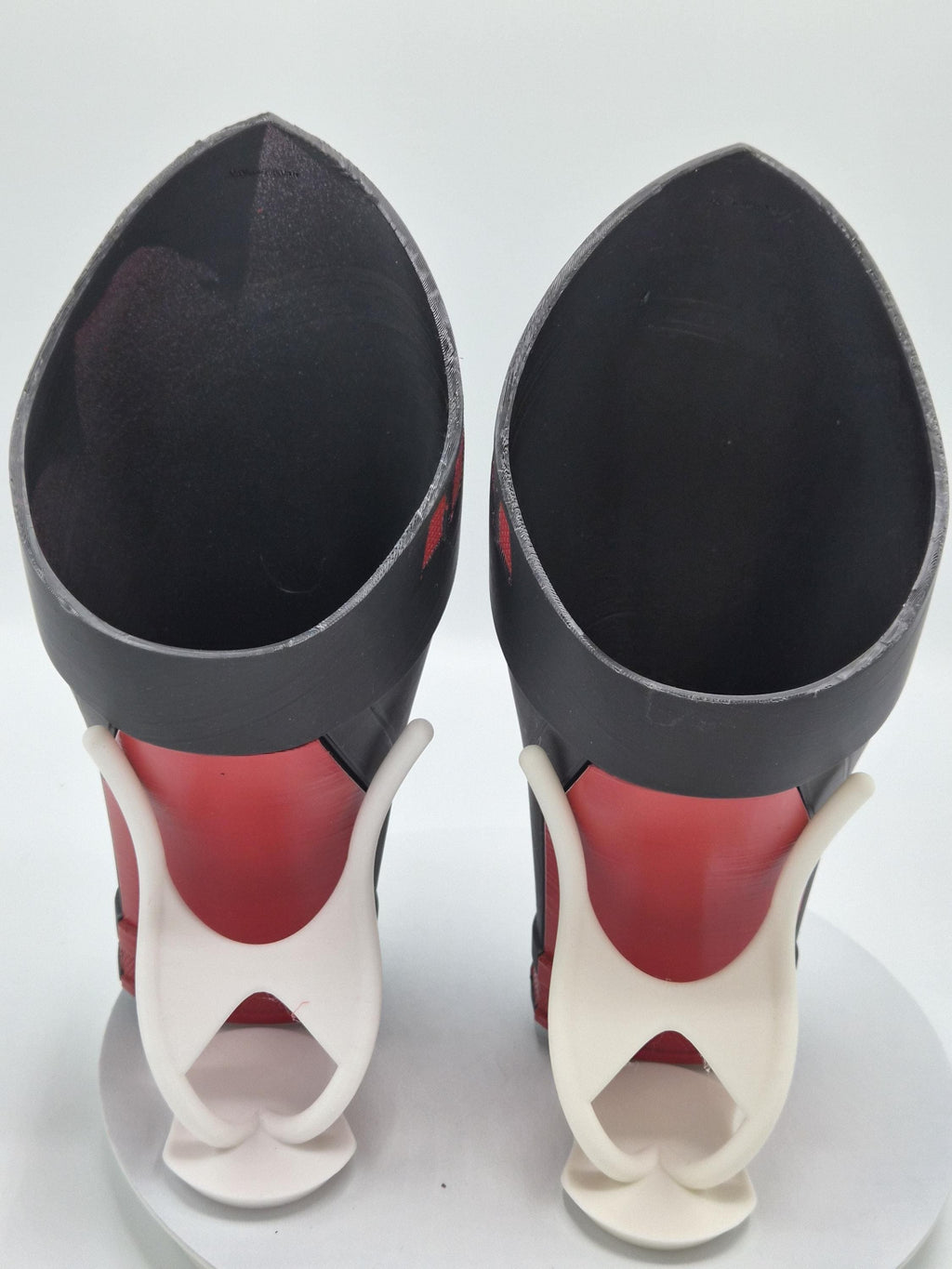 Ultimate Wolverine 3D Printed Gauntlets with Magnetic Closures - Custom Sizing!