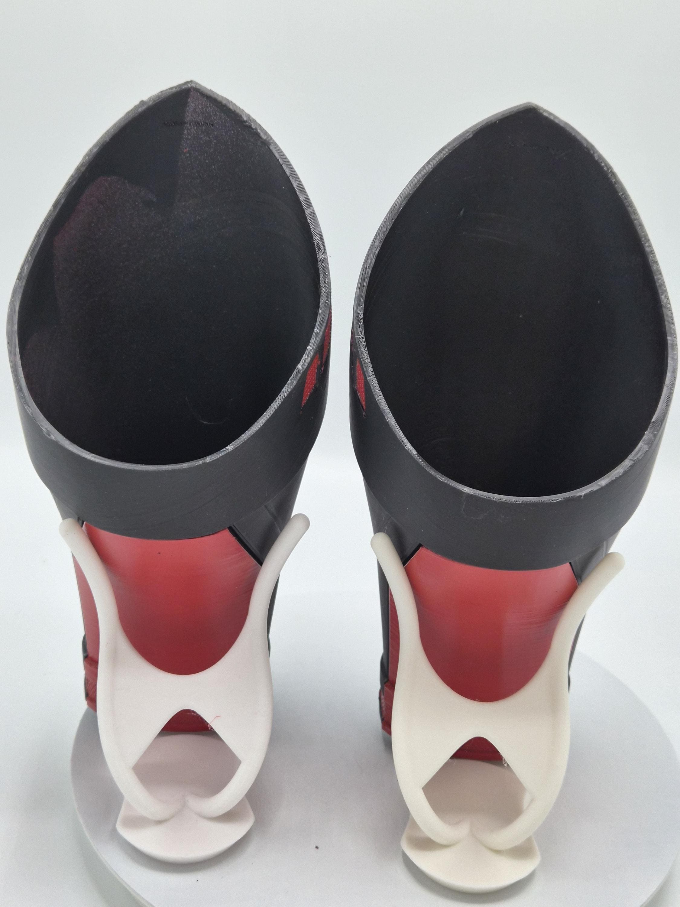 Ultimate Wolverine 3D Printed Gauntlets with Magnetic Closures - Custom Sizing!