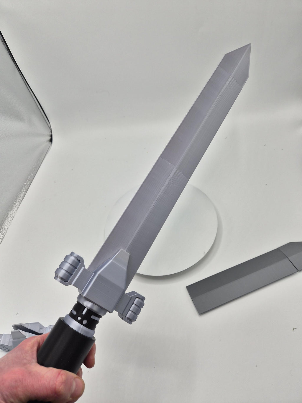 Mandalorian's New Short Sword from "The Mandalorian and Grogu" | - Full Size 2+ Foot Kit!