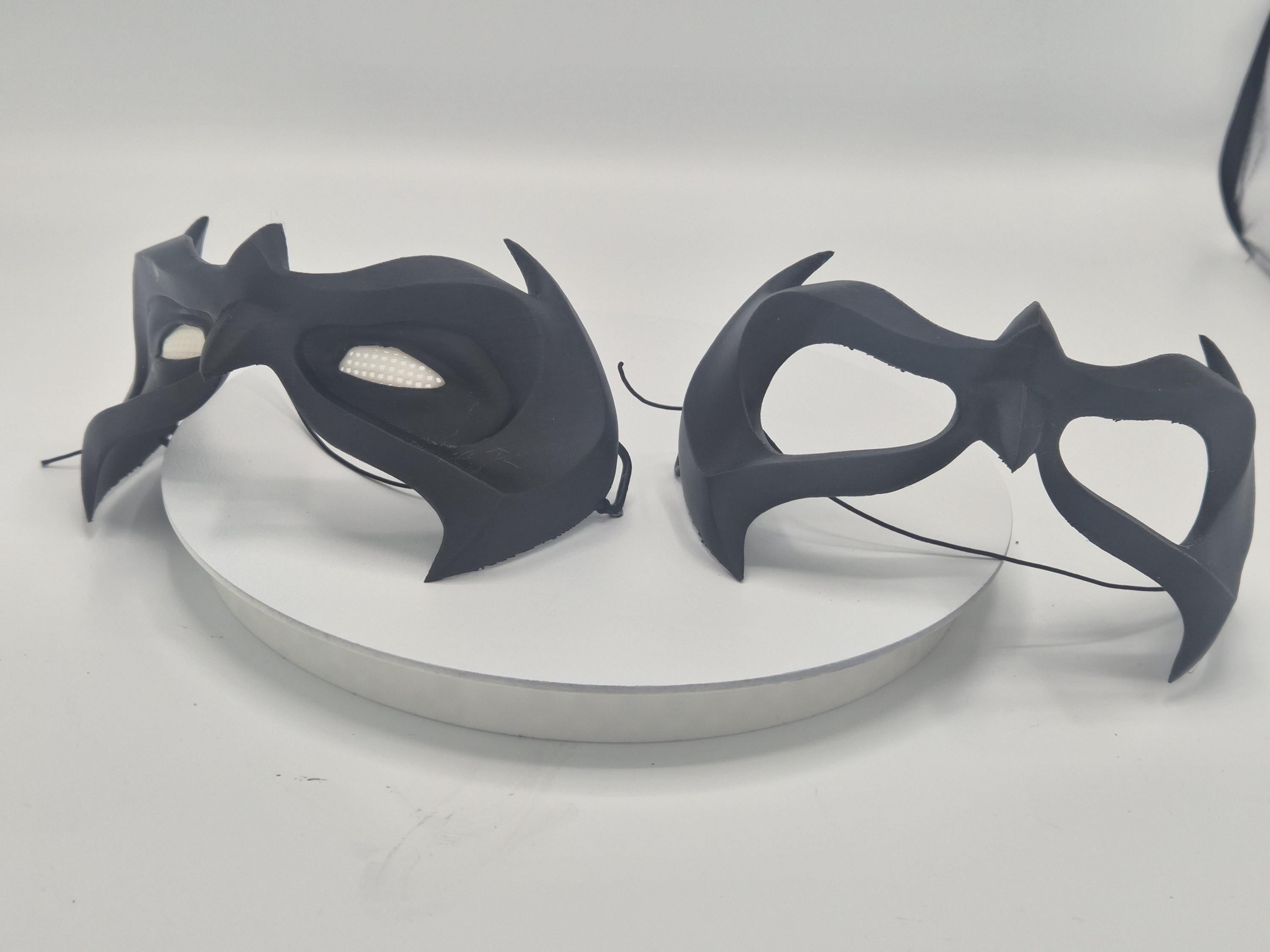 Superhero Sidekick 3D Printed Masks  – Cosplay Mask for Robyn / Night-Wing