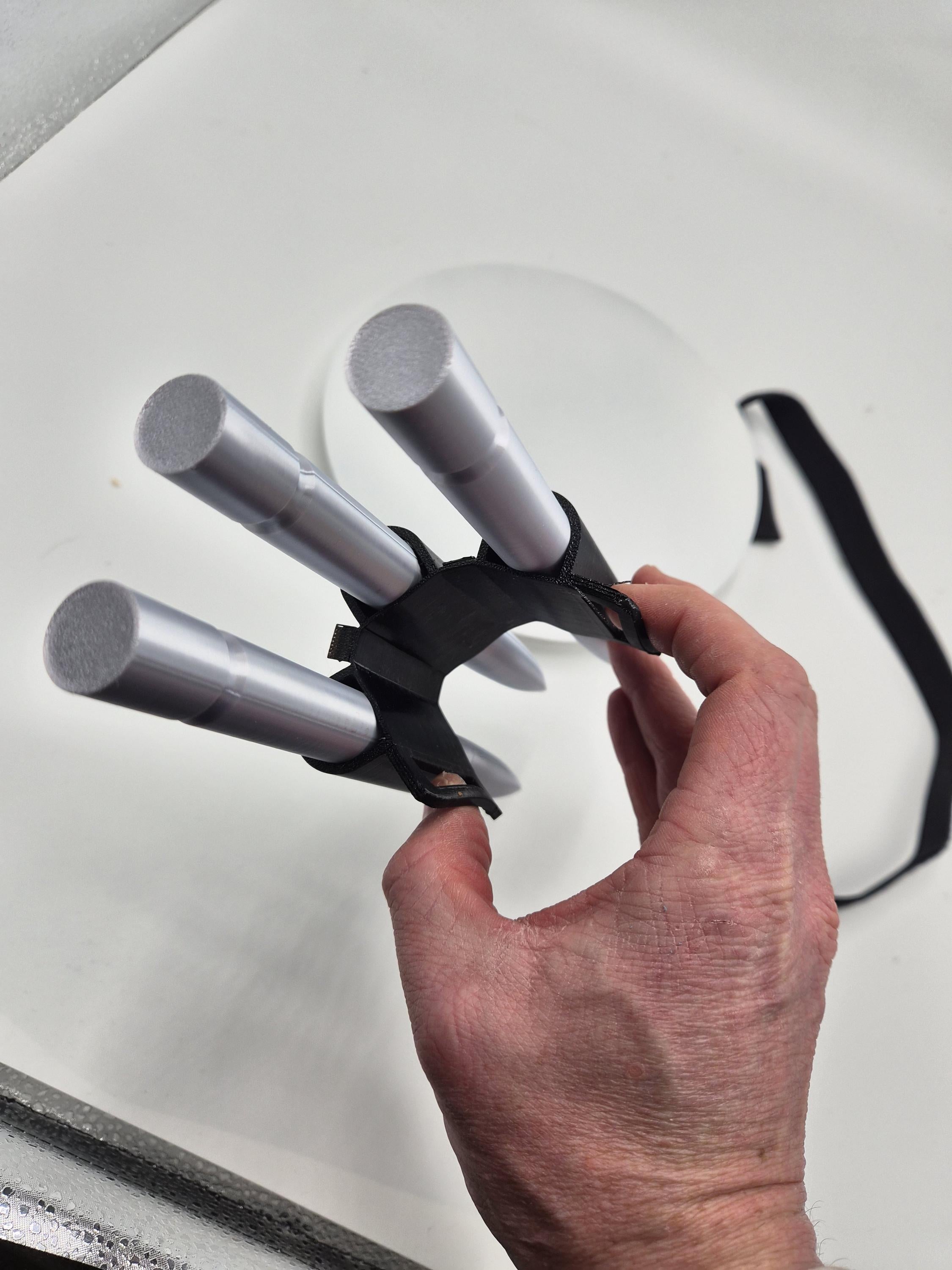 Blade Vampire Stake Kit | 3D Printed Cosplay Prop with Leg Strap