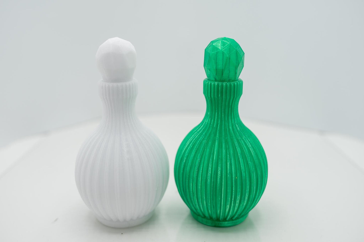 Potion Bottle Vertices | Fantasy & Role Play Potion Container with Threaded Top!
