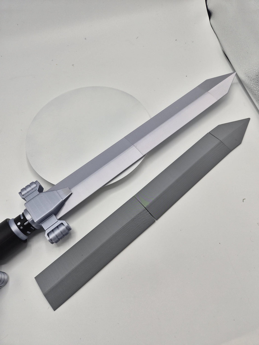 Mandalorian's New Short Sword from "The Mandalorian and Grogu" | - Full Size 2+ Foot Kit!