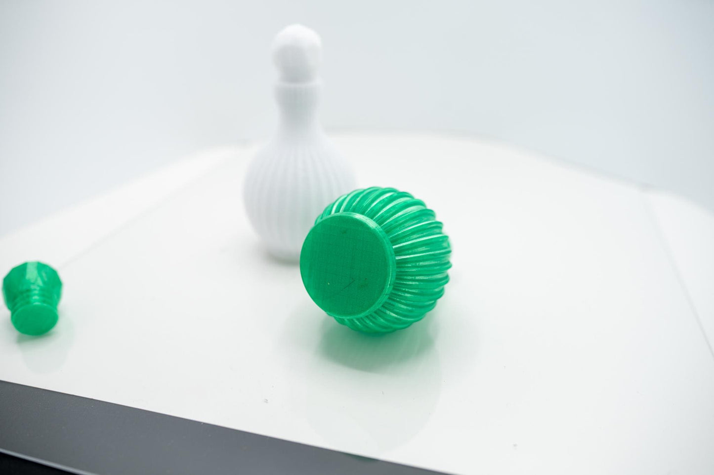 Potion Bottle Vertices | Fantasy & Role Play Potion Container with Threaded Top!