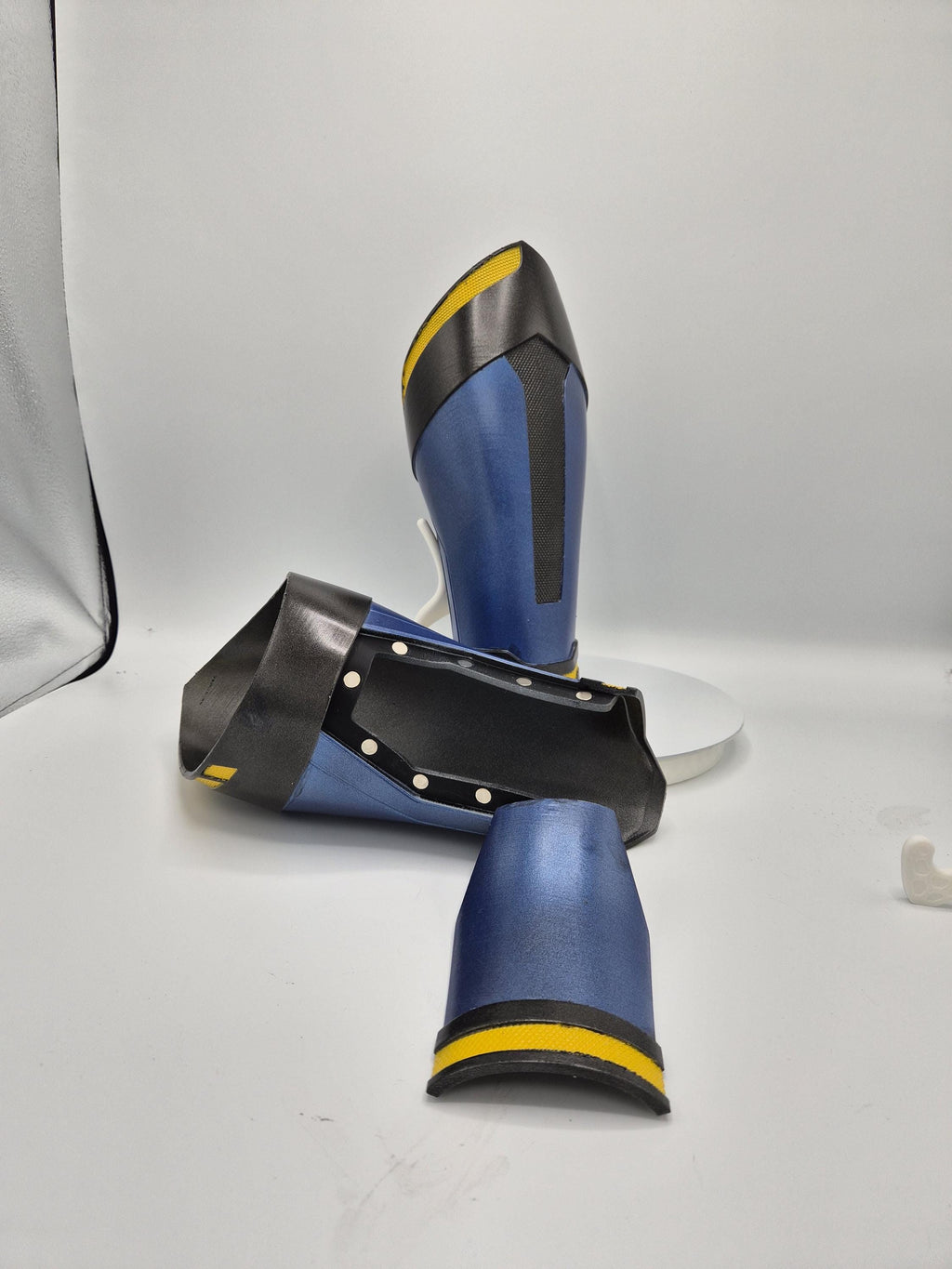 Wolverine Gauntlets - Wolverine & Deadpool (Magnetic Closures) - Custom Sizing!