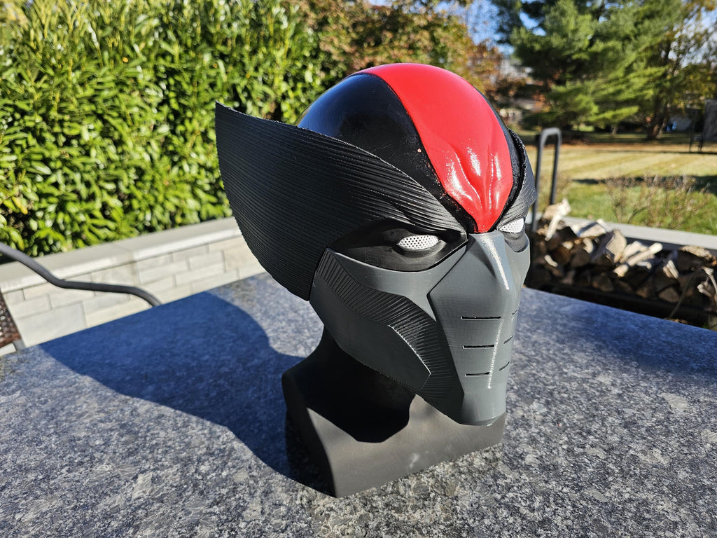 Ultimate Wolverine 2025 Helmet - Cosplay or Halloween - Just Introduced!