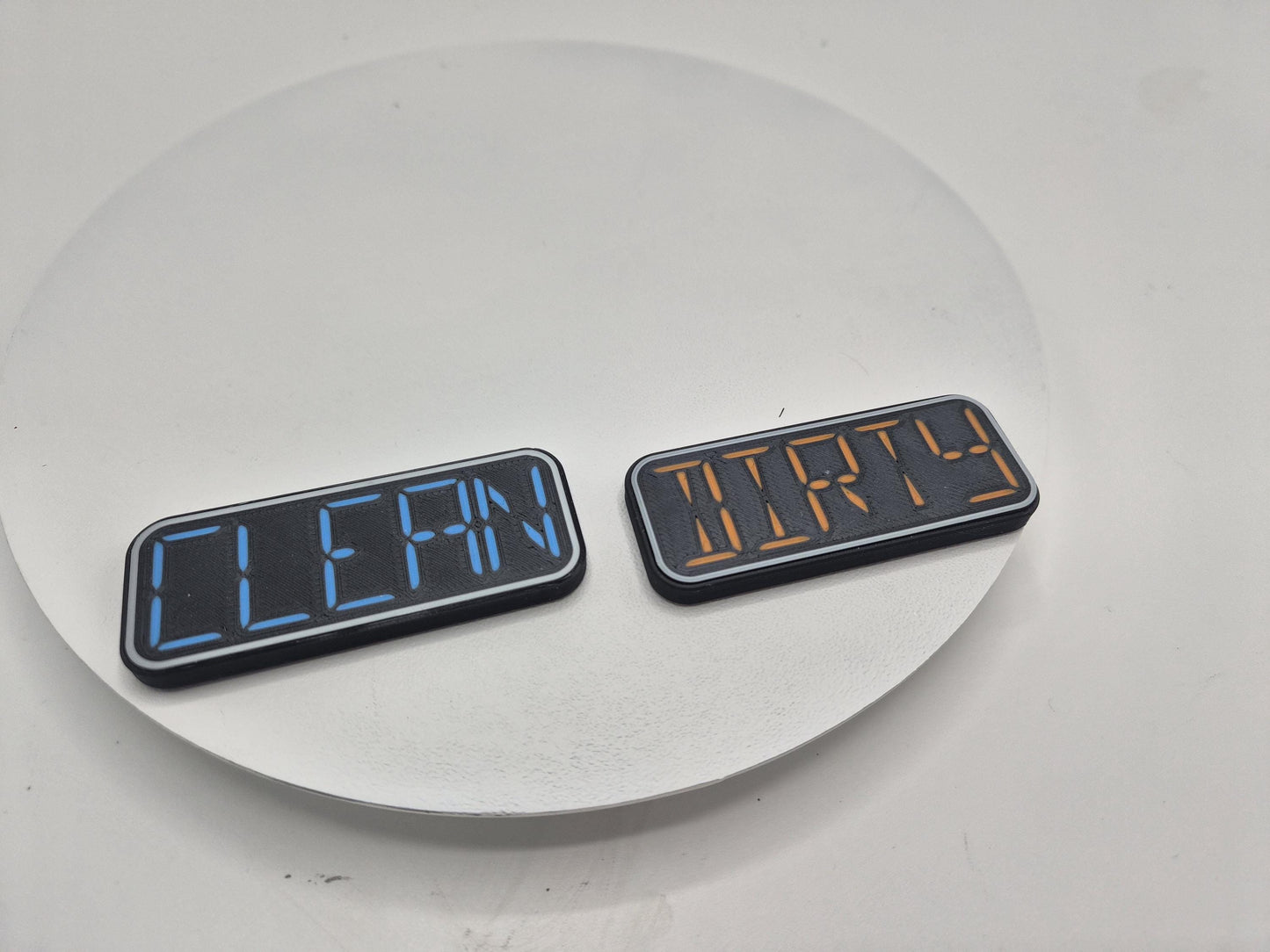 Dishwasher Dirty / Clean Magnet - 3D Printed Flippable Design!